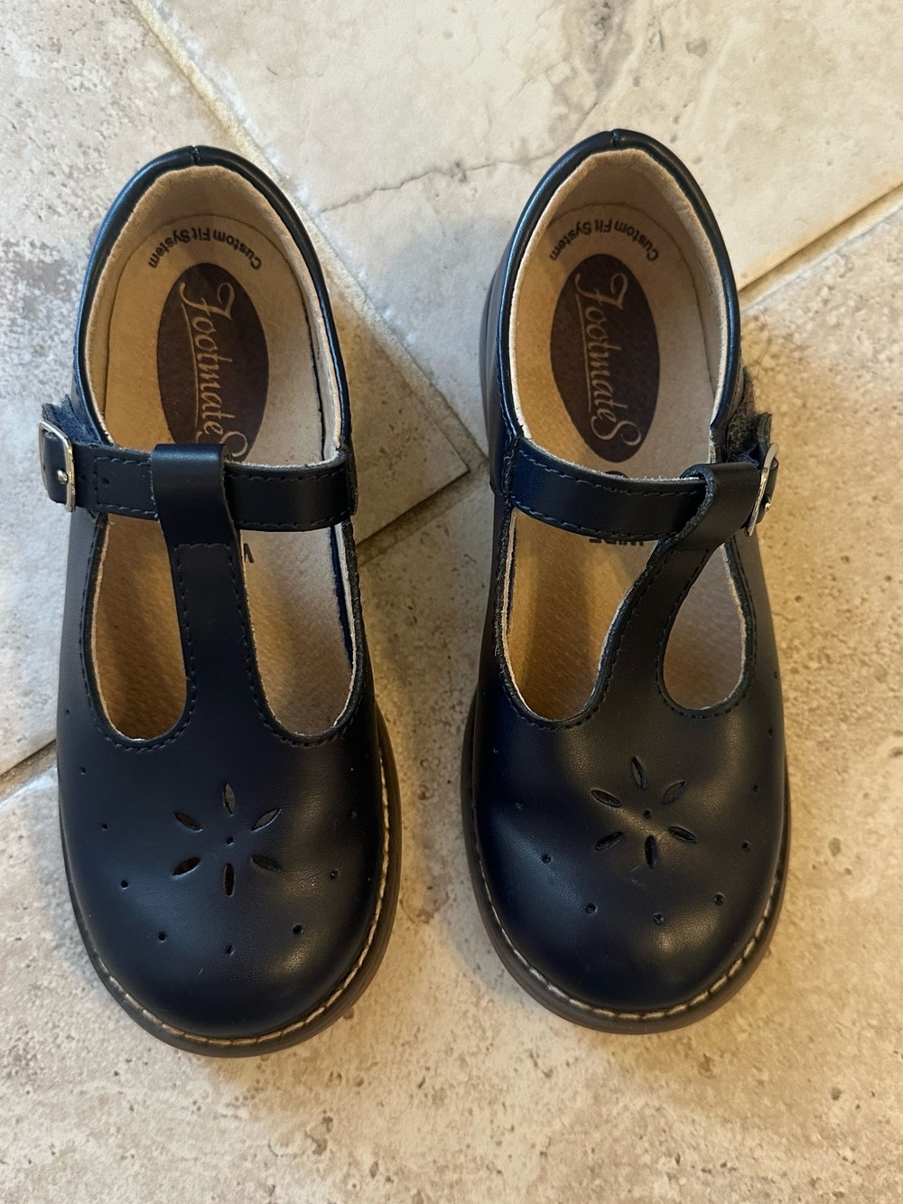Navy Footmates sherry 11.5 wide GUC